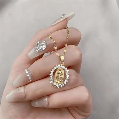Bendición de María – Collar de Protección y Esperanza para el Corazón Valiente.